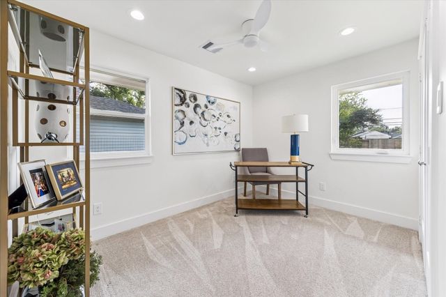 6003 W 43rd Street, Houston, TX 77092