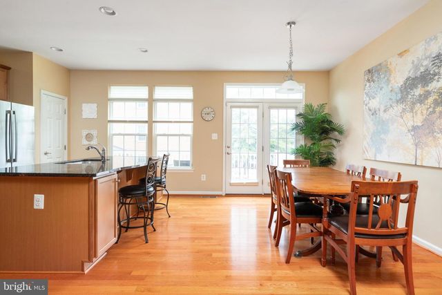 2271 MERSEYSIDE DR, Woodbridge, VA 22191