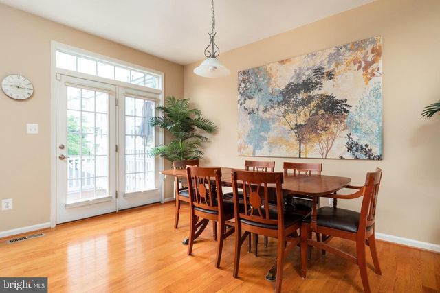 2271 MERSEYSIDE DR, Woodbridge, VA 22191