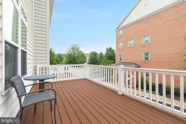 2271 MERSEYSIDE DR, Woodbridge, VA 22191