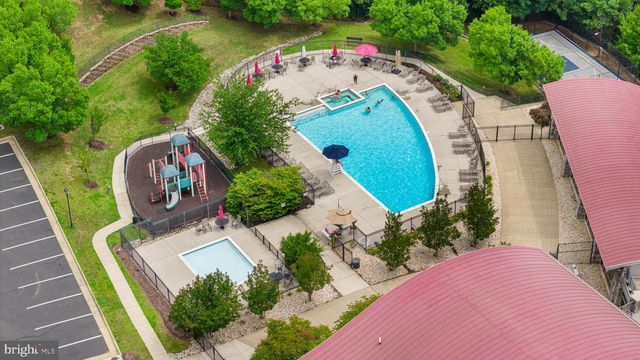 2271 MERSEYSIDE DR, Woodbridge, VA 22191