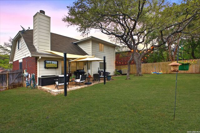 15711 Knollcliff, San Antonio, TX 78247