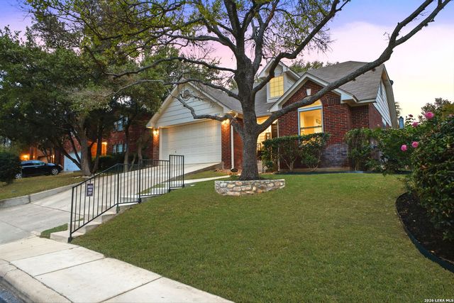 15711 Knollcliff, San Antonio, TX 78247