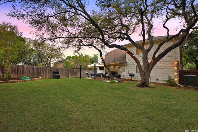 15711 Knollcliff, San Antonio, TX 78247