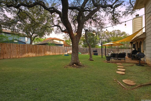 15711 Knollcliff, San Antonio, TX 78247