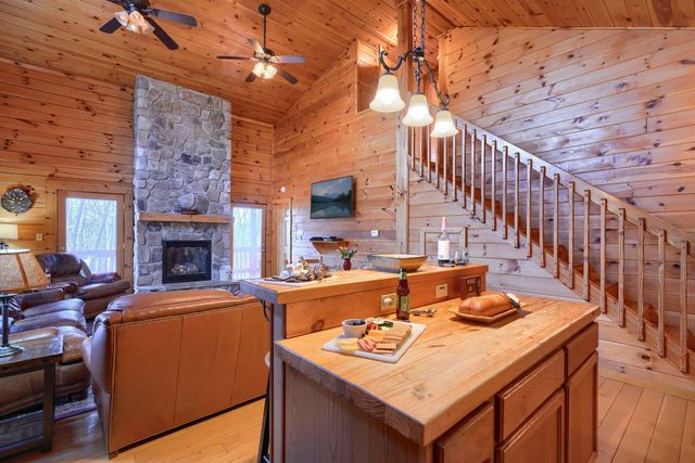 16236 Collison Road, Logan, OH 43138