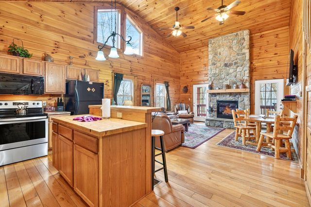 16236 Collison Road, Logan, OH 43138