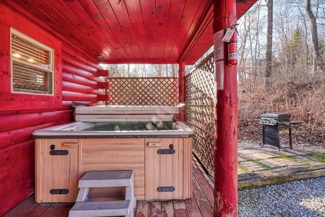 16236 Collison Road, Logan, OH 43138