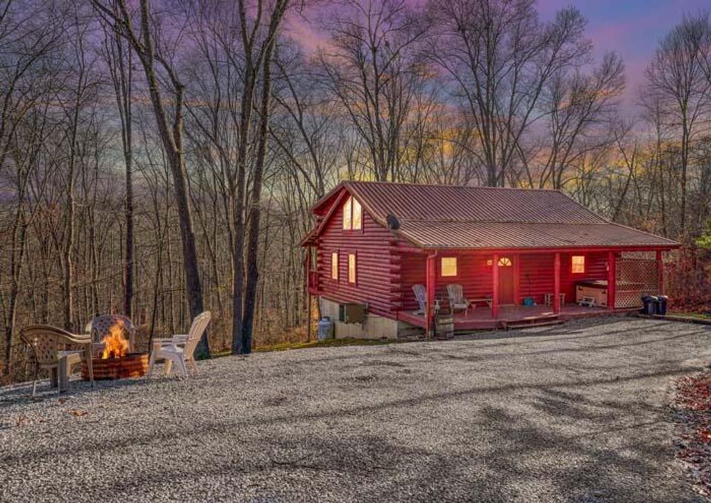 16236 Collison Road, Logan, OH 43138