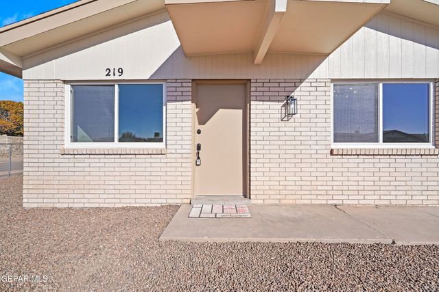 219 CARIBE Circle, El Paso, TX 79927