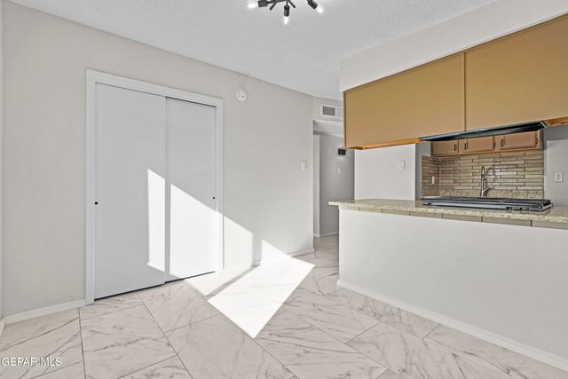 219 CARIBE Circle, El Paso, TX 79927