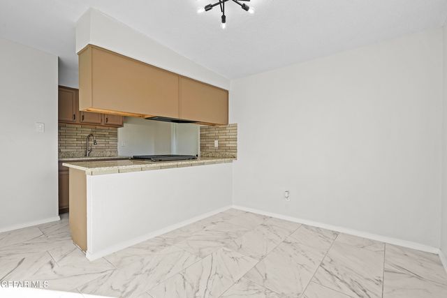 219 CARIBE Circle, El Paso, TX 79927