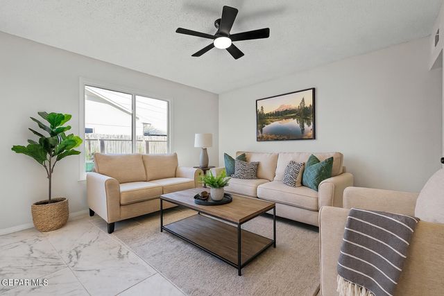 219 CARIBE Circle, El Paso, TX 79927