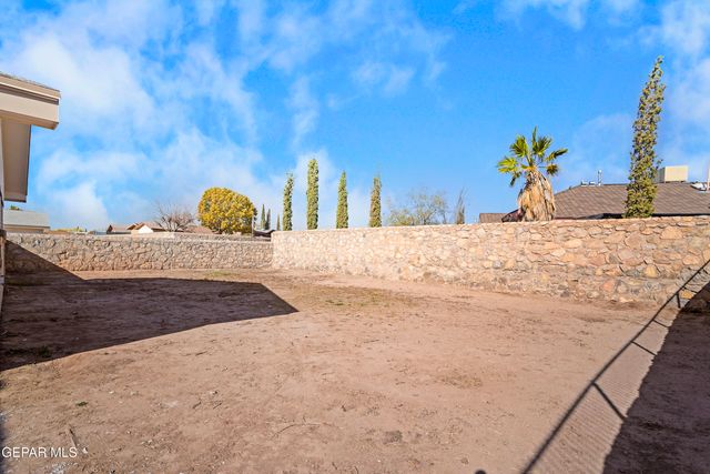 219 CARIBE Circle, El Paso, TX 79927