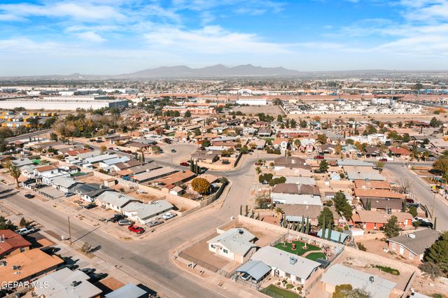 219 CARIBE Circle, El Paso, TX 79927