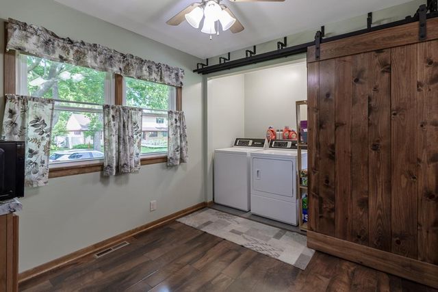 227 Westwood Drive, Mankato, MN 56001