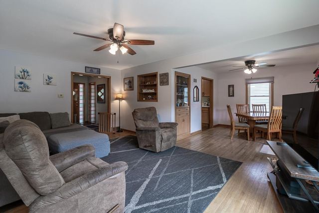 227 Westwood Drive, Mankato, MN 56001