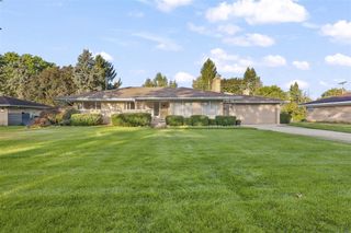 53223 Sophia Drive, Utica, MI 48316