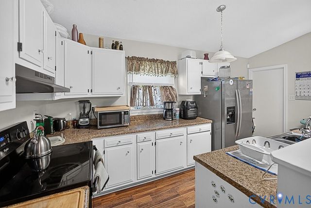 3102 Whistling Arrow Dr, Henrico, VA 23231