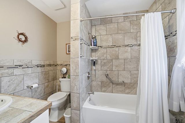 1337 Longwood Ave, Pueblo, CO 81004