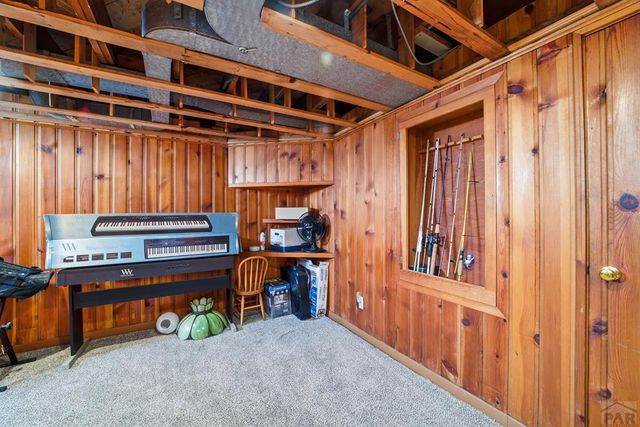 1337 Longwood Ave, Pueblo, CO 81004