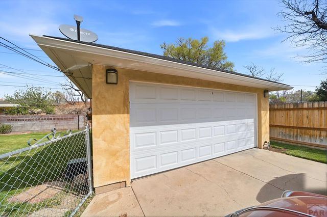 1337 Longwood Ave, Pueblo, CO 81004