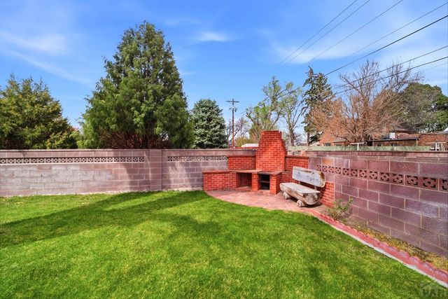 1337 Longwood Ave, Pueblo, CO 81004