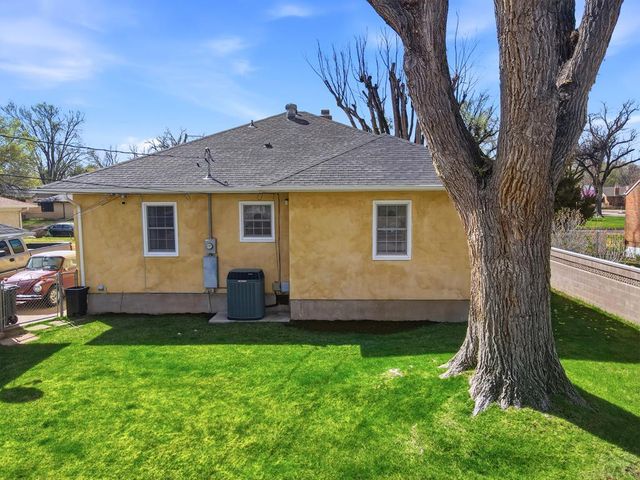 1337 Longwood Ave, Pueblo, CO 81004