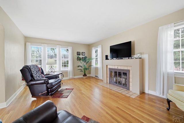 1337 Longwood Ave, Pueblo, CO 81004