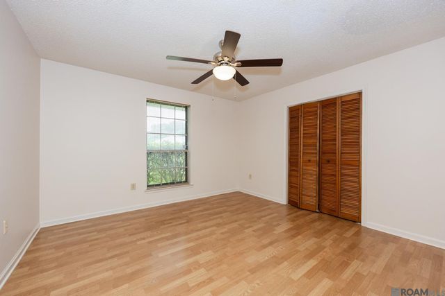 2145 Stonewood Dr, Baton Rouge, LA 70816