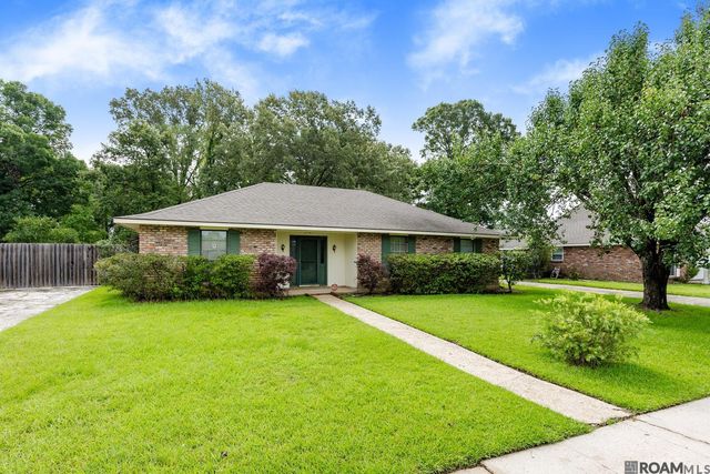 2145 Stonewood Dr, Baton Rouge, LA 70816