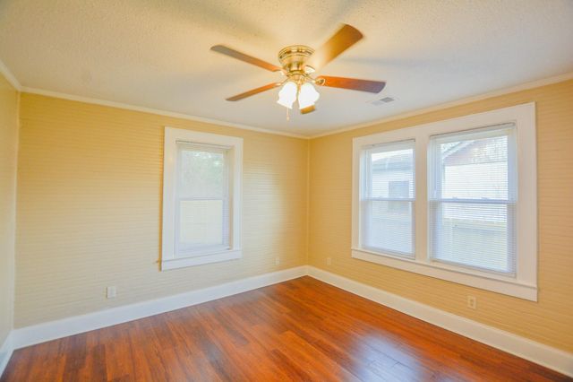 2041 Groveland Avenue, Charleston, SC 29405