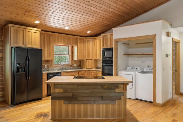 7301 White Oak Dr, Fairview, TN 37062