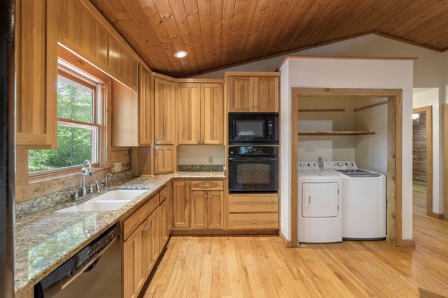 7301 White Oak Dr, Fairview, TN 37062
