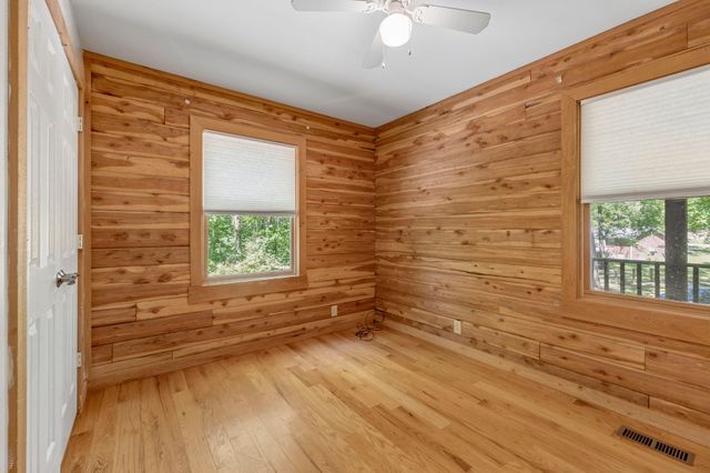 7301 White Oak Dr, Fairview, TN 37062