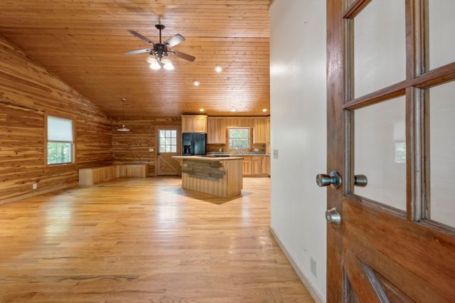 7301 White Oak Dr, Fairview, TN 37062