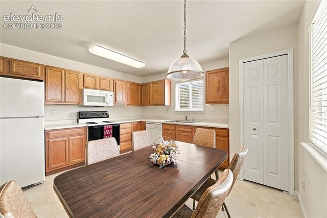 7538 Sailwind Drive, Colorado Springs, CO 80925
