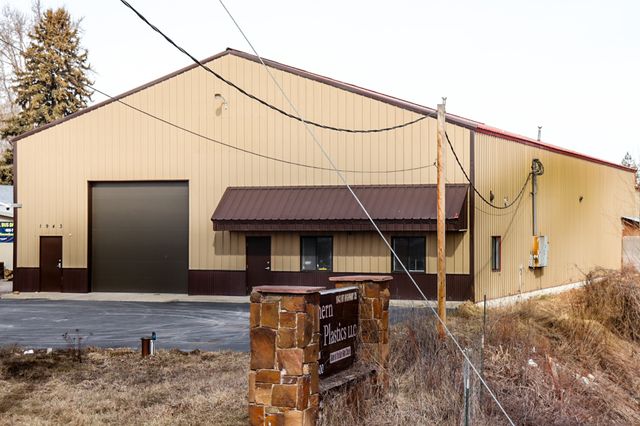 1943 Mt Highway 35, Kalispell, MT 59901