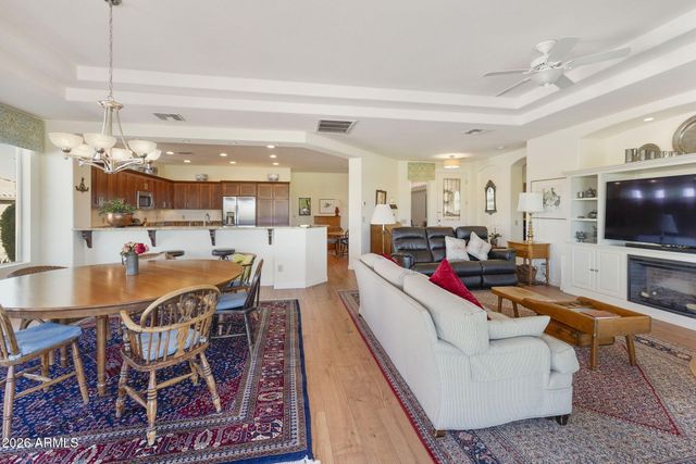 24613 S LAKEWAY Circle SE, Sun Lakes, AZ 85248