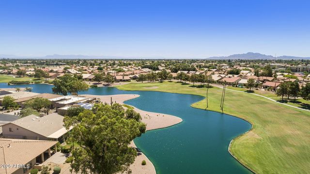 24613 S LAKEWAY Circle SE, Sun Lakes, AZ 85248