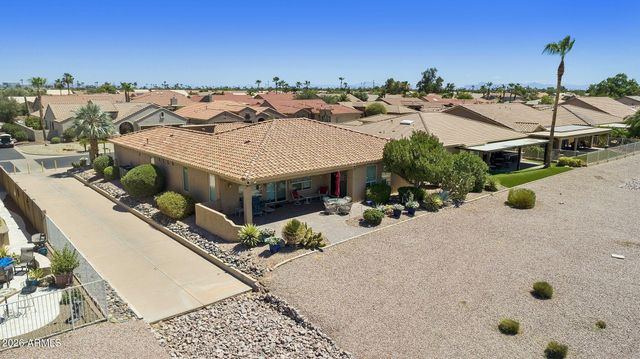 24613 S LAKEWAY Circle SE, Sun Lakes, AZ 85248