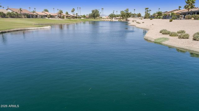 24613 S LAKEWAY Circle SE, Sun Lakes, AZ 85248