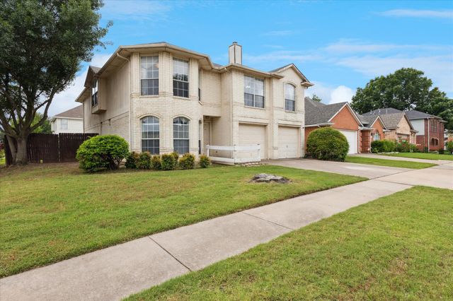 5701 Indian Hill Drive, Arlington, TX 76018