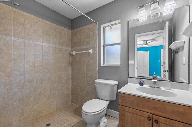 5290 SEMINOLE AVENUE, De Leon Springs, FL 32130