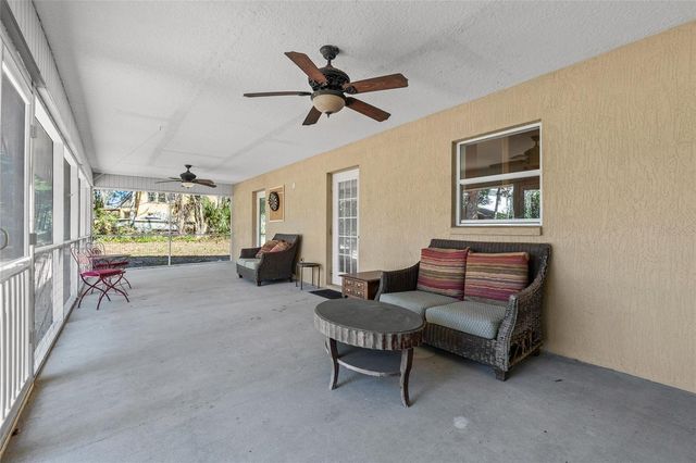 5290 SEMINOLE AVENUE, De Leon Springs, FL 32130