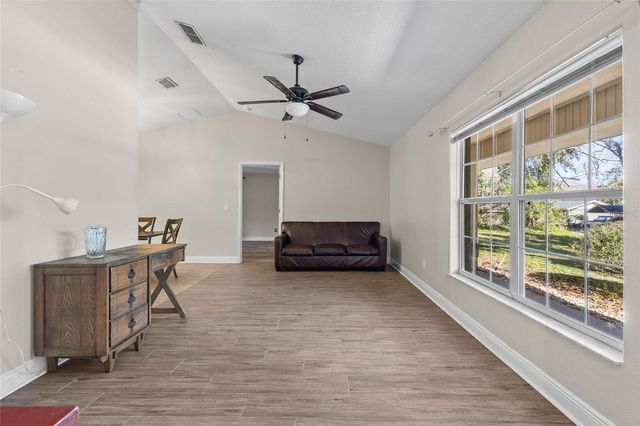 5290 SEMINOLE AVENUE, De Leon Springs, FL 32130