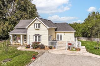 7641 S 500 W, Trafalgar, IN 46181