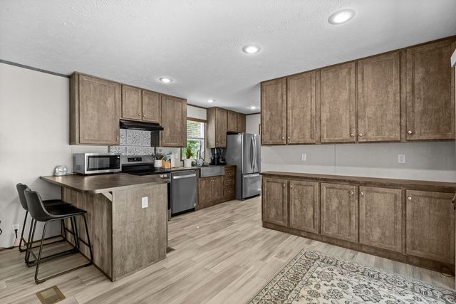 160 Southern Pines Drive, Ellijay, GA 30540