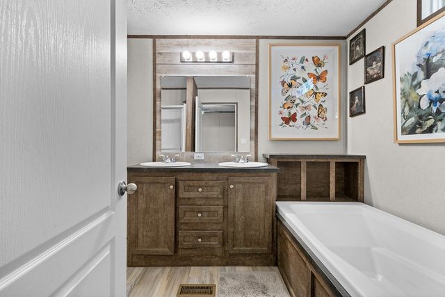160 Southern Pines Drive, Ellijay, GA 30540