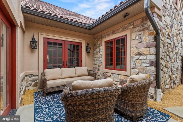 1257 WATER ST, Wrightsville, PA 17368